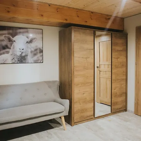 빌라 Pod Olbrzymami *